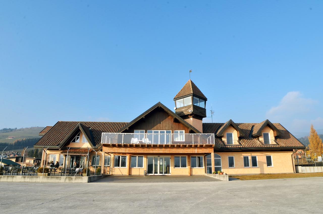 B&B 3409Ft Aeroporto Asiago Bagian luar foto